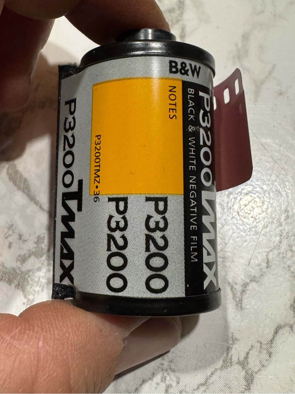 Kodak P3200 TMAX Black & White 35mm Film Canister (P3200)